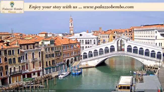 Веб-камера Италии, Венеция, мост Риальто из отеля Palazzo Bembo